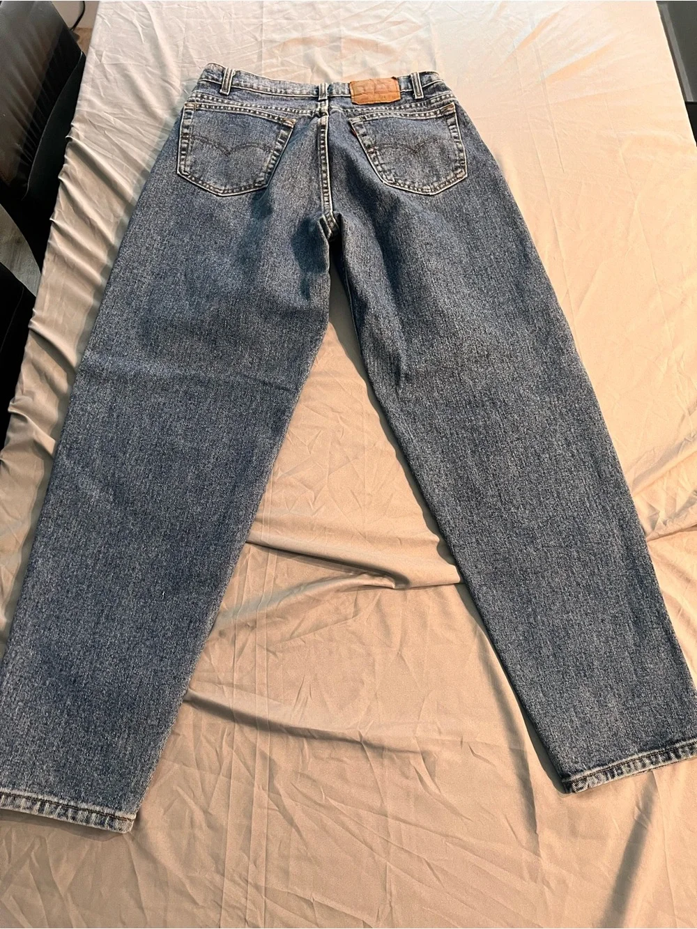 Vintage 90s Levis 560 Made in USA Loose Fit Jeans Mens 34x32 Red Tab